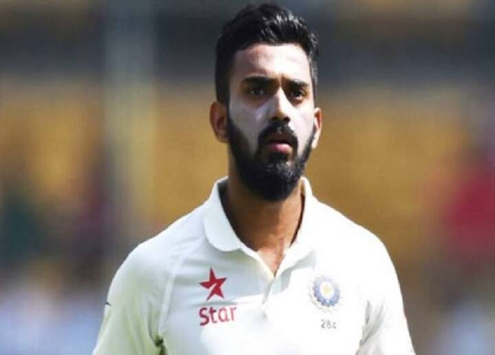 આ મેચોનુ લાઇવ, મેચની ઇગ્લિંશ કૉમેન્ટ્રી Sony Six અને Sony Six Hd પર થશે, જ્યારે SONY TEN 3 અને SONY TEN 3 HD પર હિન્દીમાં કૉમેન્ટ્રી પ્રસારિત થશે. સાથે Sony LIV પર સ્ટ્રીમિંગ જોઈ શકાશે.