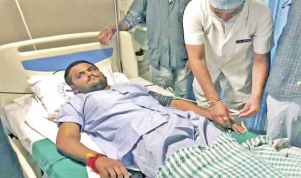 જોકે ઊર્જા મંત્રી સૌરભ પટેલે કહ્યું કે, પાટીદાર સમાજના અગ્રણીઓ સાથે ચર્ચા માટે મુખ્યમંત્રી નહીં હોય તો પણ મંત્રીઓ ચર્ચા માટે તૈયાર છે.