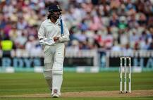 ઈંગ્લેન્ડ સામેની ટેસ્ટ શ્રેણીમાં અધવચ્ચેથી ઘર ભેગો કરી દેવામાં આવેલો આ ભારતીય ક્રિકેટર રમશે કાઉન્ટી ક્રિકેટ, જાણો વિગત