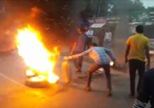 કોંગ્રેસ બંધના એલાન વચ્ચે અમદાવાદ, વડોદરામાં બસોના કાચ તોડ્યા અને રસ્તાઓ પર ટાયર સળગાવ્યા, જાણો વિગત