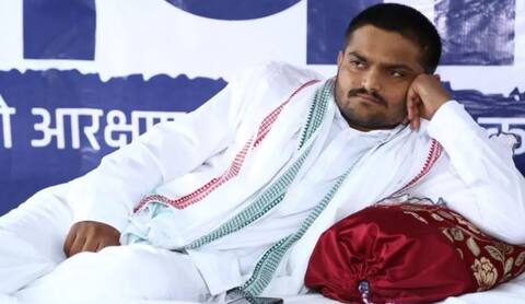 હાર્દિકના ઉપવાસનો આજે 18મો દિવસ, આજે કયા દિગ્ગજ નેતા લેશે મુલાકાત? હાર્દિકના ઉપવાસનો આજે 18મો દિવસ, આજે કયા દિગ્ગજ નેતા લેશે મુલાકાત?