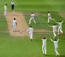 શમીને બોલ્ડ કરતાં જ એન્ડરસન સૌથી વધુ વિકેટ લેનારો ફાસ્ટ બોલર બન્યો, લિસ્ટમાં એક ભારતીય પણ છે, જાણો વિગત