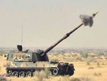 \'મેક ઇન ઇન્ડિયા\' અંતર્ગત બનેલી હૉવિત્ઝર તોપ વજ્રનું પરીક્ષણ સફળ, 50 કિમી સુધી સાધી શકે છે નિશાન