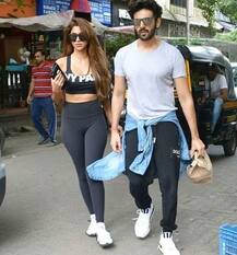 બોલિવૂડના ક્યા સેલેબ્સ મુંબઈના રસ્તાઓ પર જોવા મળ્યા? જુઓ આ રહી તસવીરો