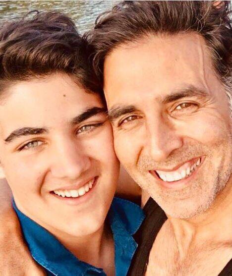 મુંબઈ: અક્ષયકુમાર જેટલો ફિલ્મો પ્રત્યે લગાવ રાખે છે તેટલો જ પોતાના પરિવારનું પણ ધ્યાન રાખે છે. શનિવારે અક્ષયકુમારના પુત્ર આરવનો જન્મદિવસ હતો. આ અવસર પર અક્ષયે પૂત્ર માટે સોશિયલ મીડિયા પર એક ઇમોશનલ મેસેજ લખ્યો હતો.