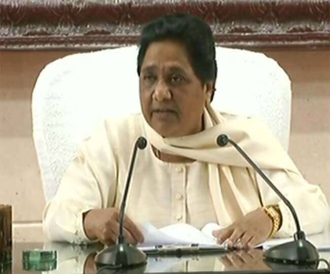 2017માં યૂપી વિધાનસભામાં હારનો સામનો કર્યા બાદ સપા-બસપા વચ્ચે સંબંધો સુધર્યા હતા. ગોરખપુર-ફૂલપુર લોકસભા અને નૂરપુર વિધાનસભા ચૂંટણીમાં માયાવતીની મદદથી સમાજવાદી પાર્ટીએ ભાજપને કારમી હાર આપી હતી. કૈરાના લોકસભા પેટા ચૂંટણીમાં પણ માયાવતી અને સમાજવાદી પાર્ટીની મદદથી રાષ્ટ્રીય લોકદળના ઉમેદવારે ભાજપને કારમી હાર આપી હતી. 