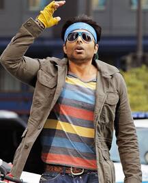 બોલીવુડ એક્ટરે કહ્યું- ગાંજો કાયદેસર કરો, મુંબઈ પોલીસે ટ્વિટર પર જ આપી દીધી ચેતવણી, જાણો વિગત