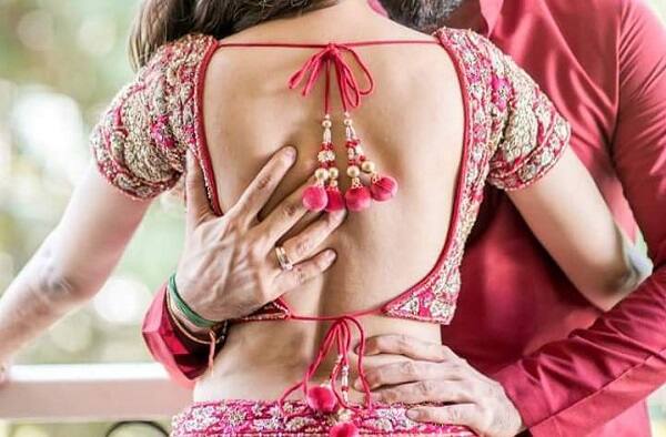  પોલીસે તેનાં વિરુદ્ધ ઈમ્મોરલ ટ્રાફિક એક્ટ હેઠળ ગુનો નોંધી ધરપકડ કરી હતી. તેની પાસેથી રૂપિયા 10,500 રોકડા, બે મોબાઈલ પણ કબ્જે કર્યા હતા. નિયમ મુજબ આ ગુનામાં થાઈલેન્ડની ચારેય યુવતીઓને સાક્ષી બનાવવામાં આવી છે. વિજય સામે ફોરેન્સ એમેન્ડમેન્ટ 2004ની કલમ મુજબ પોલીસે અલગથી ગુનો દાખલ કર્યો હતો.