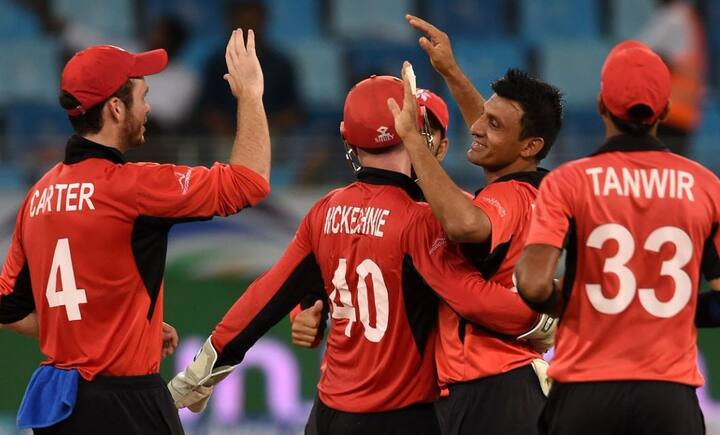 ધોની વન ડેમાં 9મી વખત શૂન્ય પર આઉટ થયો છે. ધોનીએ 2 વર્ષ બાદ વનડેમાં ખાતું નથી ખોલ્યું. આ પહેલા ધોની ઓસ્ટ્રેલિયામાં 2016માં શૂન્ય રન પર પેવેલિયન પરત ફર્યો હતો. ધોની શ્રીલંકા, ઓસ્ટ્રેલિયા અને બાંગ્લાદેશ સામે 2-2 વખત ઝીરો પર આઉટ થઈ ચુક્યો છે.