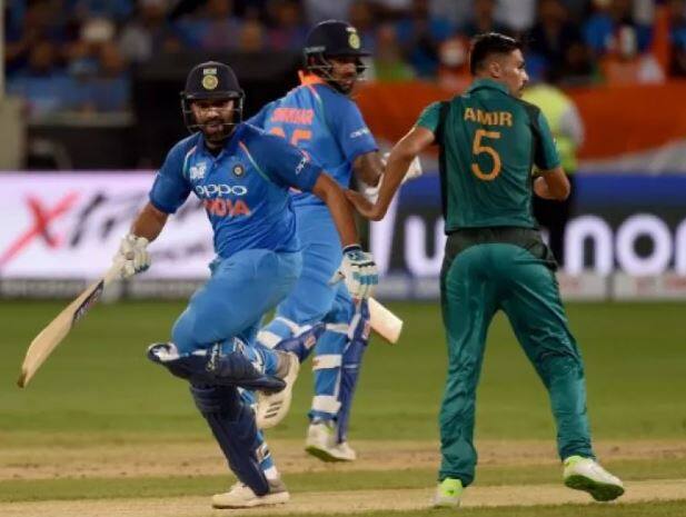 દુબઈઃ બુધવારે ગ્રુપ એની મેચમાં ભારતે એશિયા કપમાં પાકિસ્તાનને 8 વિકેટે ધૂળ ચટાવી હતી. ગ્રુપએમાં ભારત ટોચ પર છે, જ્યારે પાકિસ્તાન બીજા ક્રમે છે. ગ્રુપ બીમાં બાંગ્લાદેશ પ્રથમ અને અફઘાનિસ્તાન બીજા ક્રમે છે. હોંગકોંગ અને શ્રીલંકા બહાર ફેંકાઈ ગયા છે.