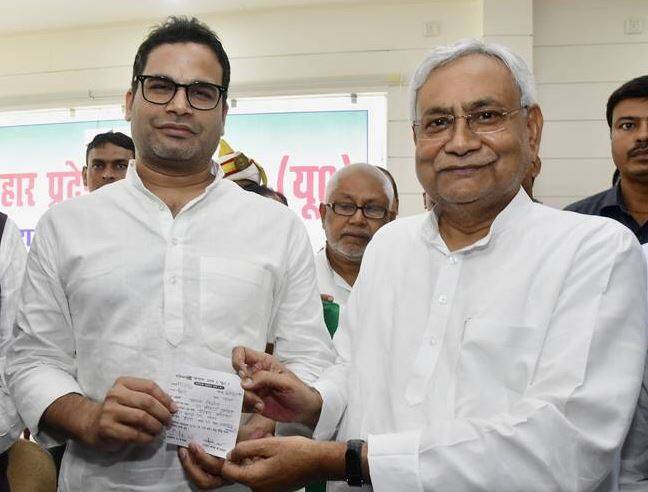 સૂત્રોના જણાવ્યા મુજબ સીટોની ડીલમાં કઇ પાર્ટીને ક્યા લોકસભા વિસ્તારમાં કેટલી સીટ ફાળવવી તે તાજેતરમાં જેડીયુમાં જોડાયેલા ચૂંટણી રણનીતિકાર પ્રશાંત કિશોર નક્કી કરશે. દશેરા પહેલા સીટોની ફાળવણીનો નિર્ણય લેવાઈ જાય તેવી શક્યતા છે