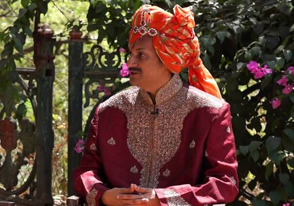ઘણા સમય બાદ જાસુસે જે રિપોર્ટ આપ્યો હતો તેમાં તેમણે જણાવ્યું હતું કે, બગાવત પાછળ બે સમુદાય જવાબદાર છે. જેમાં એક છે કિન્નર અને બીજો છે ફિમેલ સેક્સ વર્કર. બંને સમુદાય કંઈક કરવા આગળ વધે, એકજુટ થાય તે પહેલાં જ તેમના પર રોક લગાવવા, તેમને તોડી નાંખવા માટે લોર્ડ મિકોલે 377 કાયદાની રચના કરી હતી. 