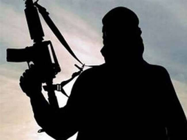 ઉલ્લેખનીય છે કે, આ પહેલા પણ કેટલીયવાર આતંકીઓએ પોલીસકર્મીઓને કિડનેપ કરીને તેની નિર્મમ હત્યા કરી દીધી હતી. ત્યારબાદ ઘાટીમાં બબાલ ઉભી થઇ ગઇ હતી.