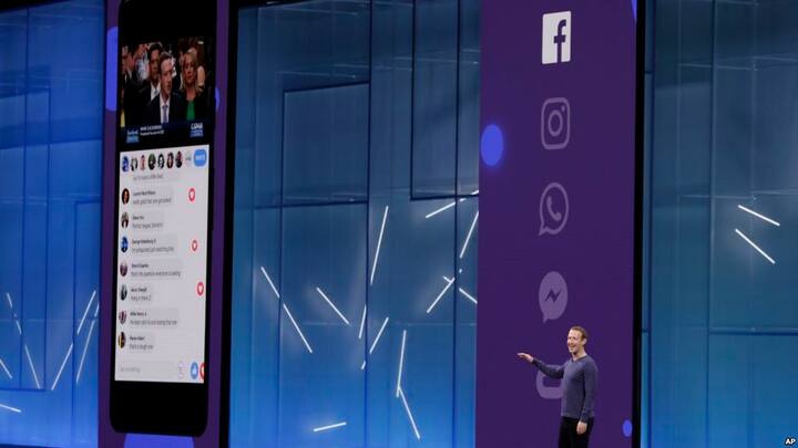  તેના બદલે તમારો મેસેજ તેમના“Interested” ટેબ પર જશે, અને જો તેઓ ફરીથી તમને મસેજ કરશે, તો તમારુ કન્વર્સેશન ટેબ જશે. ફેસબુક ડેટિંગમાં, જ્યારે તમે કોઈની ડેટિંગ પ્રોફાઇલ પર જઇને ઇન્ટ્રેસટેડ પર ક્લિક કરો છો, તો તમાર કન્વર્સેશનને શરૂ કરવા માટે કેટલાક સંદેશાઓ લખો છો. ત્યારબાદ, તે તમારા મેસેજ જોશે અને 