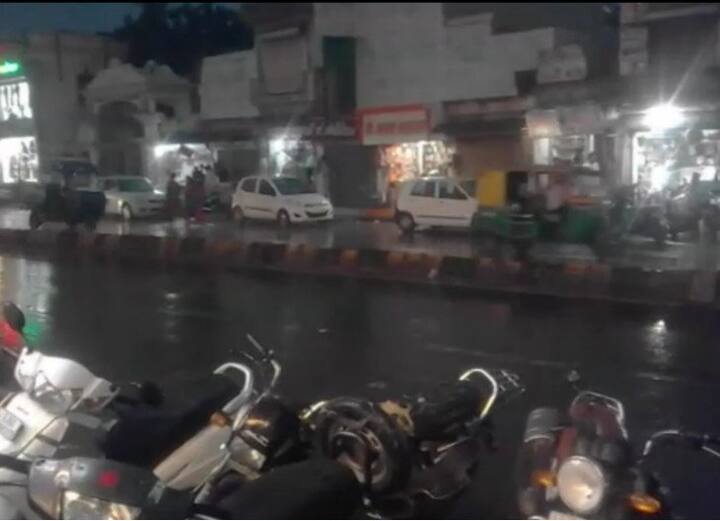 છોટાઉદેપુર, સાંબરકાંઠા, દાહોદ અને પંચમહાલમાં વરસાદની મેઘમહેરથી ખેડૂતોમાં ખુશીનો માહોલ છવાઇ ગયો હતો. વરસાદથી મુરજાતી મોલાતને નવજીવન મળ્યું છે. 