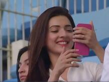 ભારત-પાકિસ્તાન મેચમાં વધુ એક યુવતી બની આકર્ષણનું કેંદ્ર, જુઓ તસવીરો