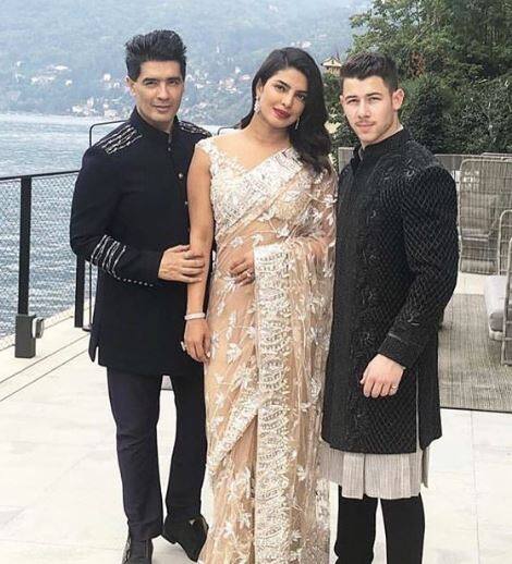 પ્રિયંકા તેના મંગેતર સાથે ઈશા અંબાણીની સગાઈમાં પણ નજરે પડી હતી.