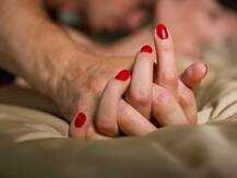 સુરતઃ પતિની ગેરહાજરીમાં પ્રેમિકા સાથે સેક્સ માણતો હતો પ્રેમી ને પ્રેમિકાના દીકરા જાગી ગયા, પછી શું થયું?