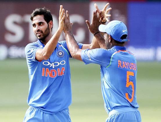 આજની મેચમાં ભારત ફાસ્ટ અને શરૂઆતી સફળતા અપાવનારા ખેલાડી ભુવનેશ્વર કુમારને આરામ આપી શકે છે. તેની જગ્યાએ રોહિત શર્મા સિદ્ધાર્થ કૌલને રમાડી શકે છે. 