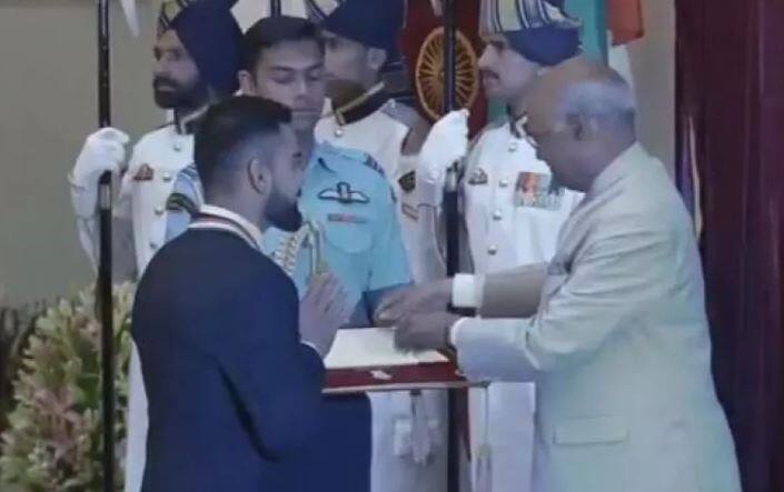 કોહલીને આ પહેલા 2017માં પદ્મશ્રી એવોર્ડ મળી ચુક્યો છે. 