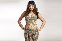 નાના પાટેકર જબરદસ્તીથી મારી સાથે ઇન્ટીમેટ સીન કરવા માગતા હતા, આ હૉટ એક્ટ્રેસે લગાવ્યા ગંભીર આરોપ