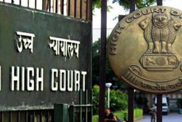 કોર્ટે આ મહત્વપૂર્ણ ફેંસલો સંભળાવતા કહ્યું કે, ભારતમાં કોર્ટ બધા માટે ખુલ્લી રાખવાની વ્યવસ્થા, લોકોને કોર્ટ આવવાની જરૂર નહીં પડે. સરકાર આ માટે જરૂરિ નિયમ બનાવે. ટીવી પર જ ટેલિકાસ્ટ થાય અને આ માટે અલગથી વેબસાઇટ બનાવી શકાય તેવી દલીલ પણ સ્વીકારી લીધી હતી. આમ હવે ઘરે બેસીને કેસની સુનાવણી અને ફેંસલો સાંભળી શકાશે.