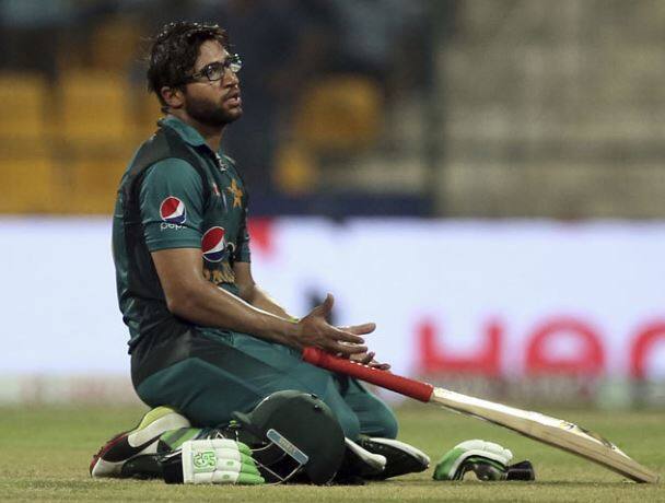 જેના જવાબમાં પાકિસ્તાનની ટીમ 50 ઓવરમાં 9 વિકેટના નુકસાન પર 202 રન બનાવી શકી હતી. બાંગ્લાદેશ વતી મુસ્તુફિઝુર રહમાને 43 રનમાં 4 વિકેટ લીધી હતી. ઈમામ ઉલ હકે 83 રનનું યોગદાન આપ્યું હતું.