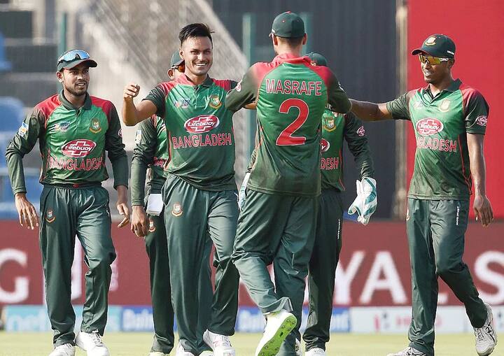 આ ટૂર્નામેન્ટમાં ટીમ ઇન્ડિયા અને બાંગ્લાદેશની ટીમ ટક્કર અગાઉ થઇ હતી જેમાં ભારતીય ટીમે 7 વિકેટે બાંગ્લાદેશને પરાજય આપ્યો હતો. 