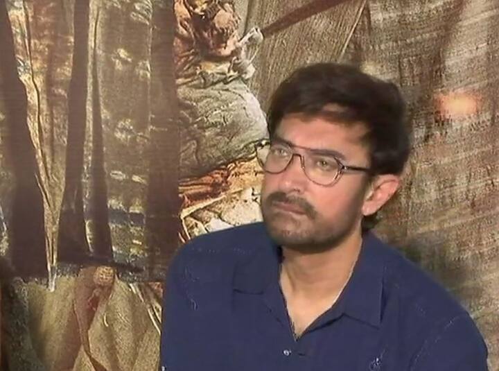 આમિર ખાન પણ આ સવાલનો જવાબ આપવાથી બચી રહ્યો હતો. તેણે કહ્યું, જ્યાં સુધી તમને કોઈ પણ ચીજને પૂરી જાણકારી ન હોય તો બોલવું મુશ્કેલ છે. જો આમ થયું હોય તો દુઃખદ છે. હું અંગે કંઈ કોમેન્ટ ન કરી શકું. તેની તપાસ થી જોઈએ.