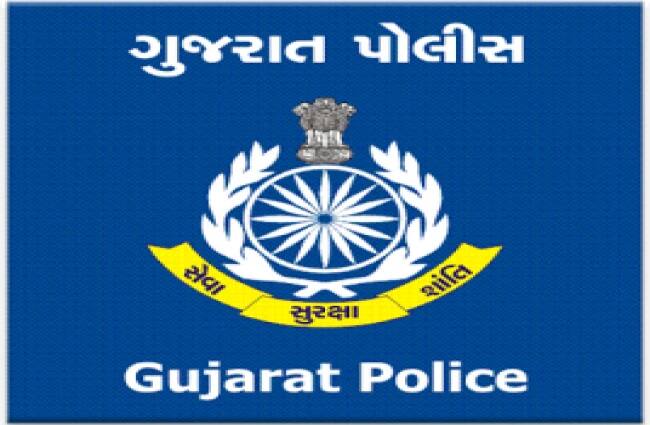 જોકે, હવે પોલીસ ઇન્સ્પેક્ટર ભાવેશે લગ્નનો ઇનકાર કરતાં મહિલાએ બળાત્કારની ફરિયાદ નોંધાવી છે. ચોક બજાર પોલીસે મહિલાની ફરિયાદને આધારે ગુનો નોંધી વધુ તપાસ હાથ ધરી છે. 