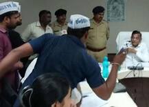 ઉત્તર ગુજરાત યુનિવર્સિટીના કુલપતી પર ‘પાસ’ કાર્યકરોએ ફેંકી શાહી? જાણો કેમ