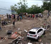 ઈન્ડોનેશિયામાં ભૂકંપ બાદ સુનામીનો કહેર, 400ના મોત