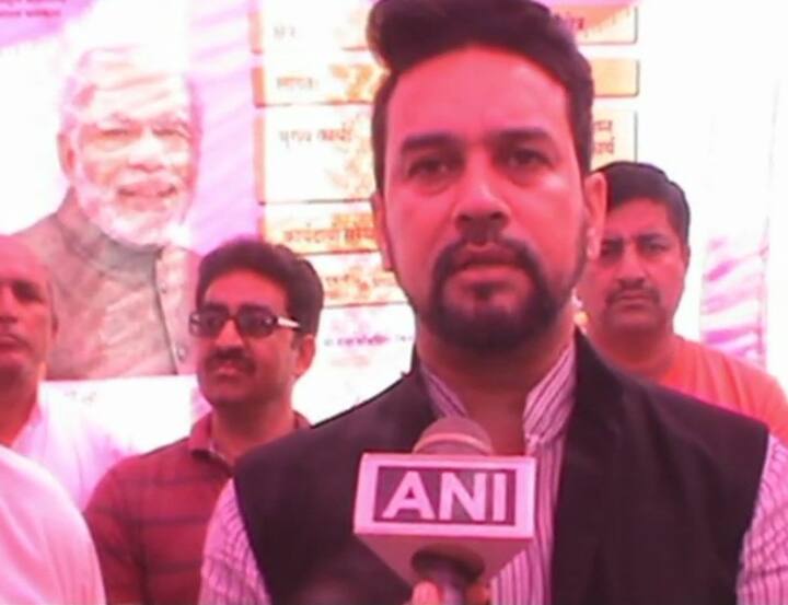 અનુરાગ ઠાકુરે વધુમાં કહ્યું કે, માત્ર ભારત જ નહીં પણ બીજા કેટલાય દેશોની ટીમો છે જેમને પાકિસ્તાનનો પ્રવાસ નથી કર્યો. ભારતના કોઇપણ અધિકારીએ પાકિસ્તાનના દાવાની સુનાવણીમાં ભાગ લેવાની જરૂર નથી. ભારત પાકિસ્તાનને કોઇ પૈસા નથી આપવાનું.