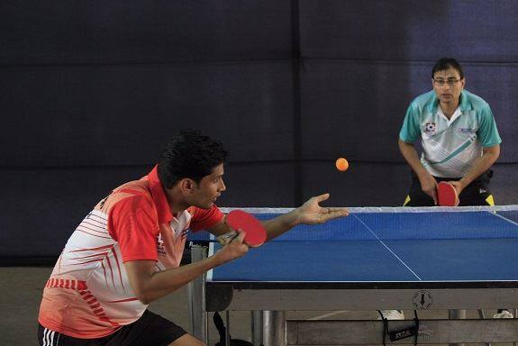 એચડીએફસી બેન્કનાં દક્ષિણ ગુજરાતનાં સર્કલ હેડ મનોજ મિસ્ત્રીએ જણાવ્યું હતું કે, ‘અમારા કર્મચારીઓ અમારી સૌથી મોટી શક્તિ છે. કર્મચારીઓની સમગ્ર સ્વાસ્થય સુખાકારીમાં રમતગમત મહત્વનો હિસ્સો છે. અમને આનંદ છે કે એચડીએફસી બેન્કમાં અમારી પાસે આવું શ્રેષ્ઠ પ્લોટફોર્મ છે.’