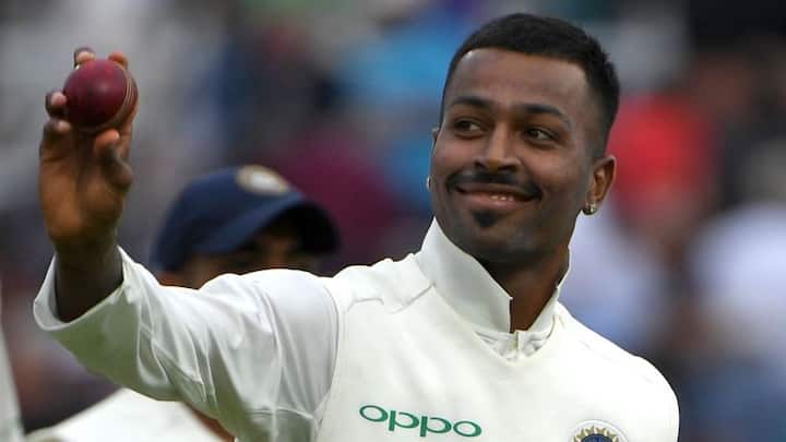  રિપોર્ટ્સ અનુસાર, ભારતીય ટીમનો સ્ટાર ખેલાડી અને ઓલરાઉન્ડર હાર્દિક પંડ્યા ટેસ્ટ ટીમમાં નથી. એશિયા કપમાં પાકિસ્તાન સામેની પહેલી મેચમાં પીઠમાં ખેંચ અને દુઃખાવો થવાના કારણે તેને મેચની બહાર થવું પડ્યુ હતું. જોકે, આ પછી તે આખી ટૂર્નામેન્ટમાંથી જ બહાર થઇ ગયો હતો, હવે તેને વેસ્ટઇન્ડિઝ સામે પણ ઇજાના કારણે ટીમમાંથી બહાર કરાયો છે. 