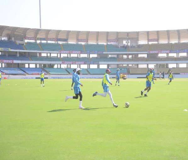 મેચને લઈ સમગ્ર રાજકોટમાં ક્રિકેટ ફિવર છવાઇ ગયો છે.