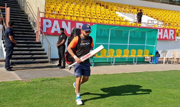 હું તેની કરિયરની શરૂઆતથી જોઈ રહ્યો છું. અમે સાથે અભ્યાસ કરતા હતા. તે આક્રમક શૈલીનો ઓપનિંગ બેટ્સમેન છે અને ભારત-એ તરફથી રમતી વખતે સારી રમત દર્શાવવાનું ફળ મળ્યું છે. તે મુંબઈ અને ભારત-એ માટે જેવી રીતે રમે છે તેવી જ રમત જાળવી રાખવી જોઈએ તેમ પણ રહાણેએ કહ્યું હતું.