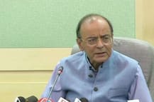 સામાન્ય લોકોને મોદી સરકારે આપી રાહત, જાણો કેટલા રૂપિયા સસ્તા થયા પેટ્રોલ-ડીઝલ