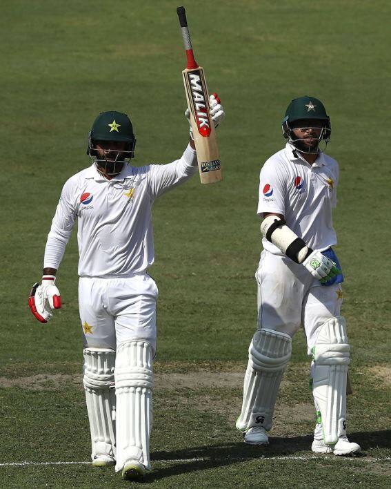 હફીઝ તેની અંતિમ ટેસ્ટ વર્ષ 2016માં ઈંગ્લેન્ડ સામે એજબેસ્ટનમાં રમ્યો હતો. જે બાદ તેને ટીમમાંથી પડતો મુકવામાં આવ્યો હતો.