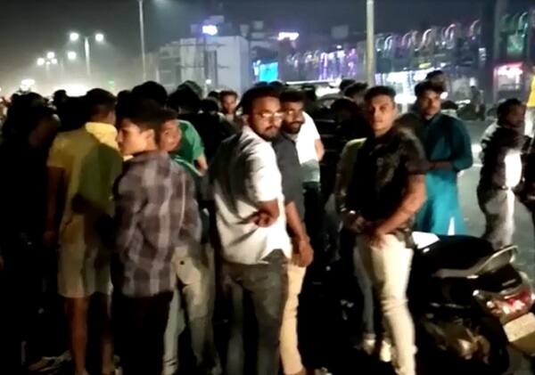 તેને વી.એસ હોસ્પિટલમાં સારવાર માટે ખસેડવામાં આવ્યો હતો. અકસ્માતની જાણ થતાં જ પોલીસ ઘટના સ્થળે પહોંચી હતી. પોલીસે હાલ અકસ્માતનો ગુનો નોંધીને કાર ચાલકની શોધખોળ શરૂ કરી છે. 