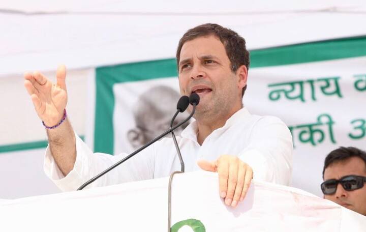 નવી દિલ્હીઃ ગુજરાતમાં ઉત્તર ભારતીયો પર થઈ રહેલા હુમલાનો મુદ્દો સમગ્ર દેશમાં ચર્ચાઈ રહ્યો છે. સોમવારે ઉત્તરપ્રદેશના મુખ્યમંત્રી યોગી આદિત્યનાથ અને બિહારના સીએમ નીતિશ કુમારે આ મુદ્દે રાજ્યના મુખ્યપ્રધાન વિજય રૂપાણી સાથે વાત કરી હતી. આ પછી કોંગ્રેસ અધ્યક્ષ રાહુલ ગાંધીએ ટ્વિટ કરીને ગુજરાતમાં ઉત્તર ભારતીયો પર થઈ રહેલા હુમાલ માટે બીજેપી સરકારની નીતિઓને જવાબદાર ગણાવી હતી.