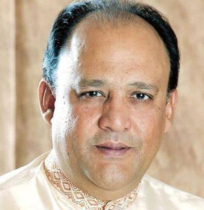 જ્યારે આલોકનાથને એબીપી ન્યૂઝે પુછ્યું કે શું તમને નથી લાગતું કે આવા ગંભીર આરોપ બાદ તમારે પોતાની વાત રાખવી જોઈએ નહી તો તમારા કરિયર અને લોકોની નજરમાં તેમની છબીને નુકશાન થઈ શકે છે, તો આલોકનાથે કહ્યું, મારે લોકો સાથે શું લેવા-દેવા? આપણી આત્મા સાફ હોવી જોઈએ. લોકો તો છબી ખરાબ કરવા માટે કંઈ પણ બોલશે. મારી ઈમેજની વાત છોડો. જે વાત કરવામાં આવી છે તે પાયાવિહોણી છે. 