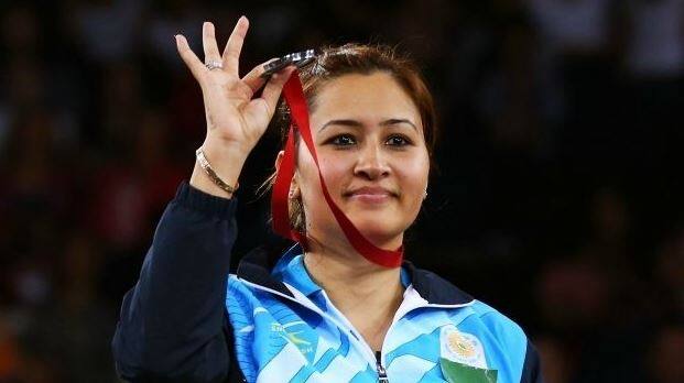 હૈદરાબાદઃ અભિનેત્રી તનુશ્રી દત્તાએ નાના પાટેકર પર યૌન ઉત્પીડનના આરોપ લગાવ્યા પછી બીજી અભિનેત્રીઓ પણ પોતાના સાથે થયેલી ઘટનાઓનો ખુલાસો કરી રહી છે. આ યાદીમાં હવે બેડમિન્ટન ખેલાડી જ્વાલા ગુટ્ટાનું નામ પણ જોડાઈ ગયું છે. જ્વાલા ગુટ્ટાએ પોતાના ટ્વિટર એકાઉન્ટ પર આ વાતનો ખુલાસો કર્યો હતો. જોકે જ્વાલાનું કહેવું છે કે તેનું શોષણ શારીરિક નહીં પણ માનસિક હતું.