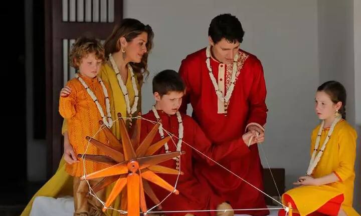 થોડા મહિનાઓ પહેલા જસ્ટિન ટ્રૂડો ભારત પ્રવાસે આવ્યા ત્યારે અમદાવાદના ગાંધી આશ્રમની મુલાકાત પણ લીધી હતી. આ દરમિયાન તેમણે ત્યાં રેંટિયો કાંત્યો હતો.