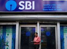 SBIના ખાતાધારકોને 6 મહિનામાં લાગ્યો 5,555 કરોડ રૂપિયાનો ચુનો, RTIમાં થયો ખુલાસો, જાણો વિગતે