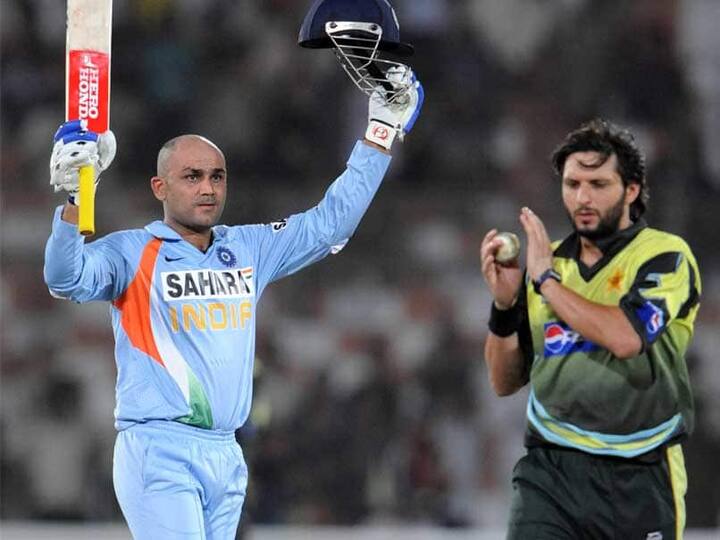  વીરેન્દ્ર સેહવાગે ભારત-પાકિસ્તાનની વચ્ચે સીરીઝ પર ભાર મૂક્યો છે. તેમણે કહ્યું, ‘દરેક ભારતીય અને પાકિસ્તાની બન્ને દેશની વચ્ચે ક્રિકેટ ઈચ્છે છે. અમે ક્રિકેટર તરીકે મેચ જોવા માગીએ છીએ. આશા રાખવી જોઈએ કે બન્ને દેશની સરકાર તેના માટે પ્રયત્ન કરશે.’