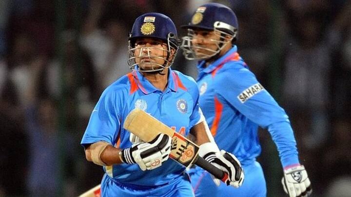  સચિને પોતાની ક્રિકેટ કારકિર્દીમાં 200 ટેસ્ટ રમ્યા છે જેમાં 19521 રન બનાવ્યા છે. તેમાં 51 સેન્ચુરી અને 68 હાફ સેન્ચુરી છે. 463 વનડેમાં તેણે 49 સેન્ચુરી અને 96 હાફ સેન્ચુરી લગાવી છે. વનડેમાં કુલ 18426 રન બનાવ્યા છે. આમ કુલ મળીને આંતરરાષ્ટ્રીય ક્રિકેટમાં સચીને 34357 રન બનાવ્યા.