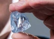 MPના પન્નામાં મજૂરને મળ્યો કિંમતી હીરો, જોતજોતામાં બની ગયો કરોડપતિ, જાણો વિગતે