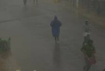 ઓડિશામાં તિતલી વાવાઝોડાએ ધારણ કર્યું રૌદ્ર સ્વરૂપ, ભારે પવન સાથે પડી રહ્યો છે વરસાદ