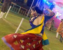 \'વાંકી વળું તો મારી કેડ વળી જાય, નીચી નમું ડોક દુ:ખી જાય\', અમદાવાદી ખેલૈયા મન મૂકીને નાંચ્યા